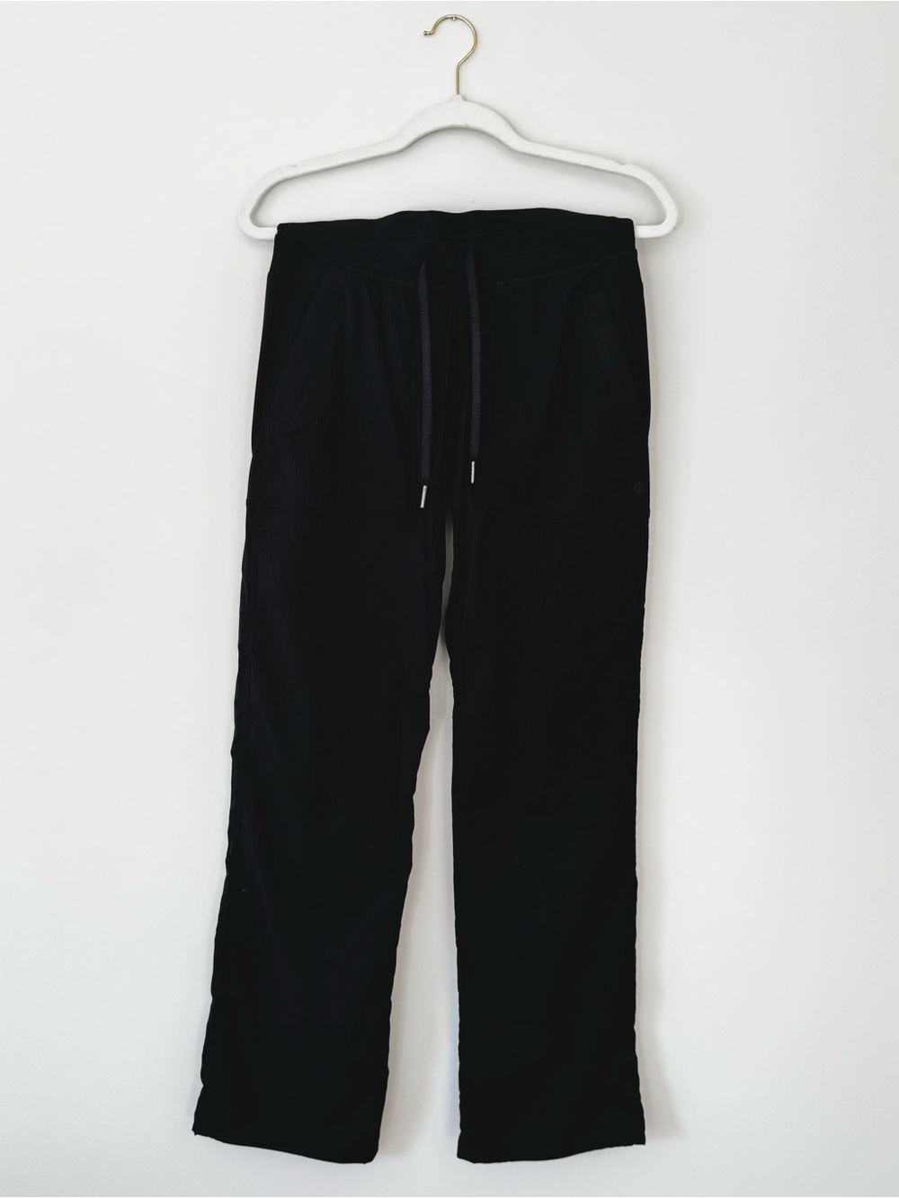 NWOT Lululemon Dance Studio Mid Rise Pants, Black – Size 4